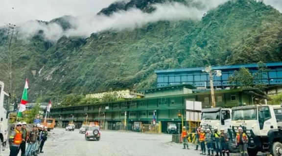 Presiden Jokowi dan Rombongan Kunjungi PT Freeport di Timika