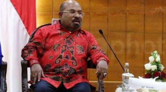 Tersangka Kasus Korupsi Lukas Enembe