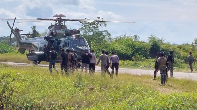 TNI Polri Pastikan Lapangan Terbang Paro Telah Bisa Kembali Digunakan